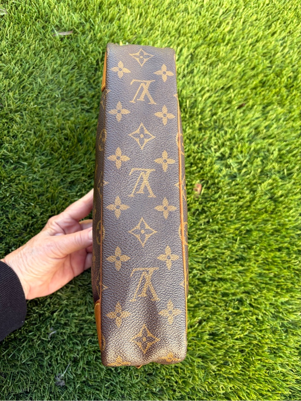 Authentic Louis Vuitton Monogram Vintage 1995 Clutch Purse Nice Shape 11”x 7” - Picture 8 of 13